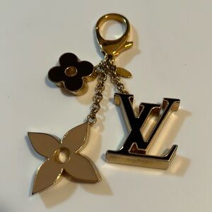 Louis Vuitton Fleur de Monogram Key Ring / Bag Charm